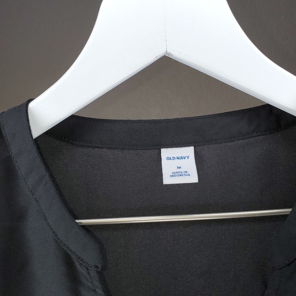 Old Navy peasant top floral size Medium - Picture 3 of 3